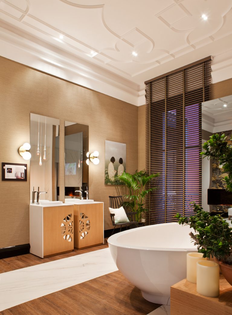 Cuarto de baño público de Ele Room62 en Casa Decor 2016