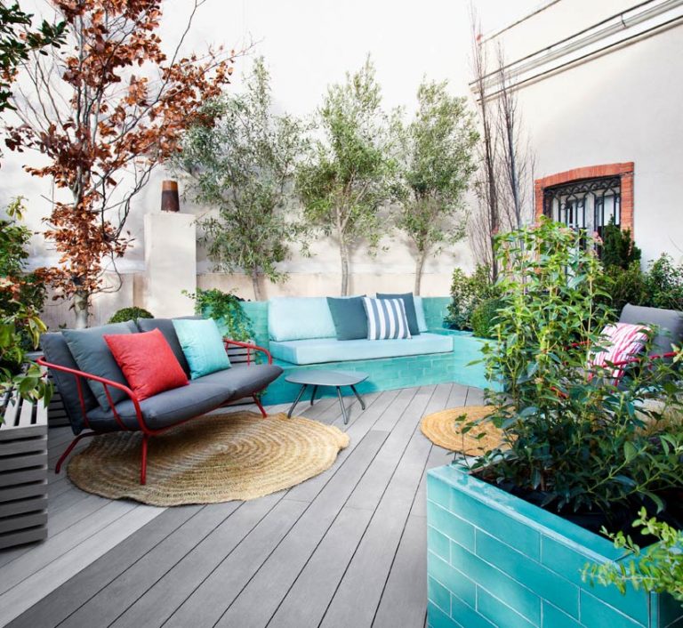 Terraza "Un bosque en un ático" por Pia Paisajismo en Casa Decor 2019