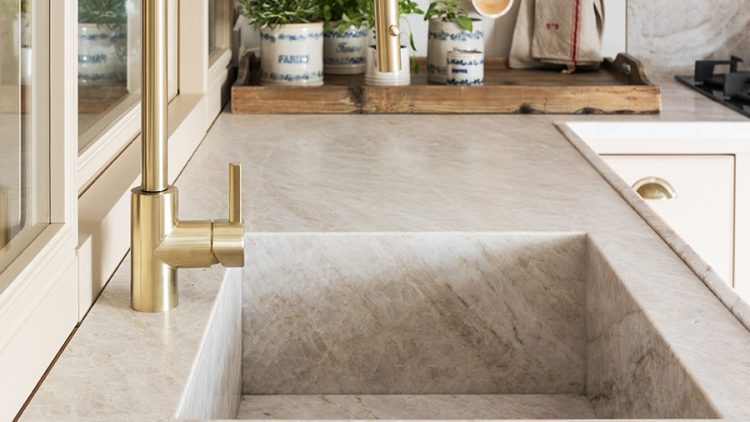 Griferías y fregaderos luxury en Casa Decor 2023