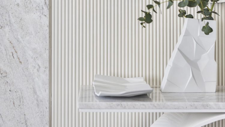 Materiales que decoran paredes y techos de Casa Decor 2024