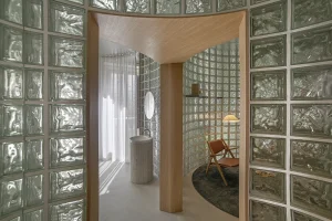 Espacio Geberit La forma del agua de Zooco, Premio al Mejor Proyecto Casa Decor 2025
