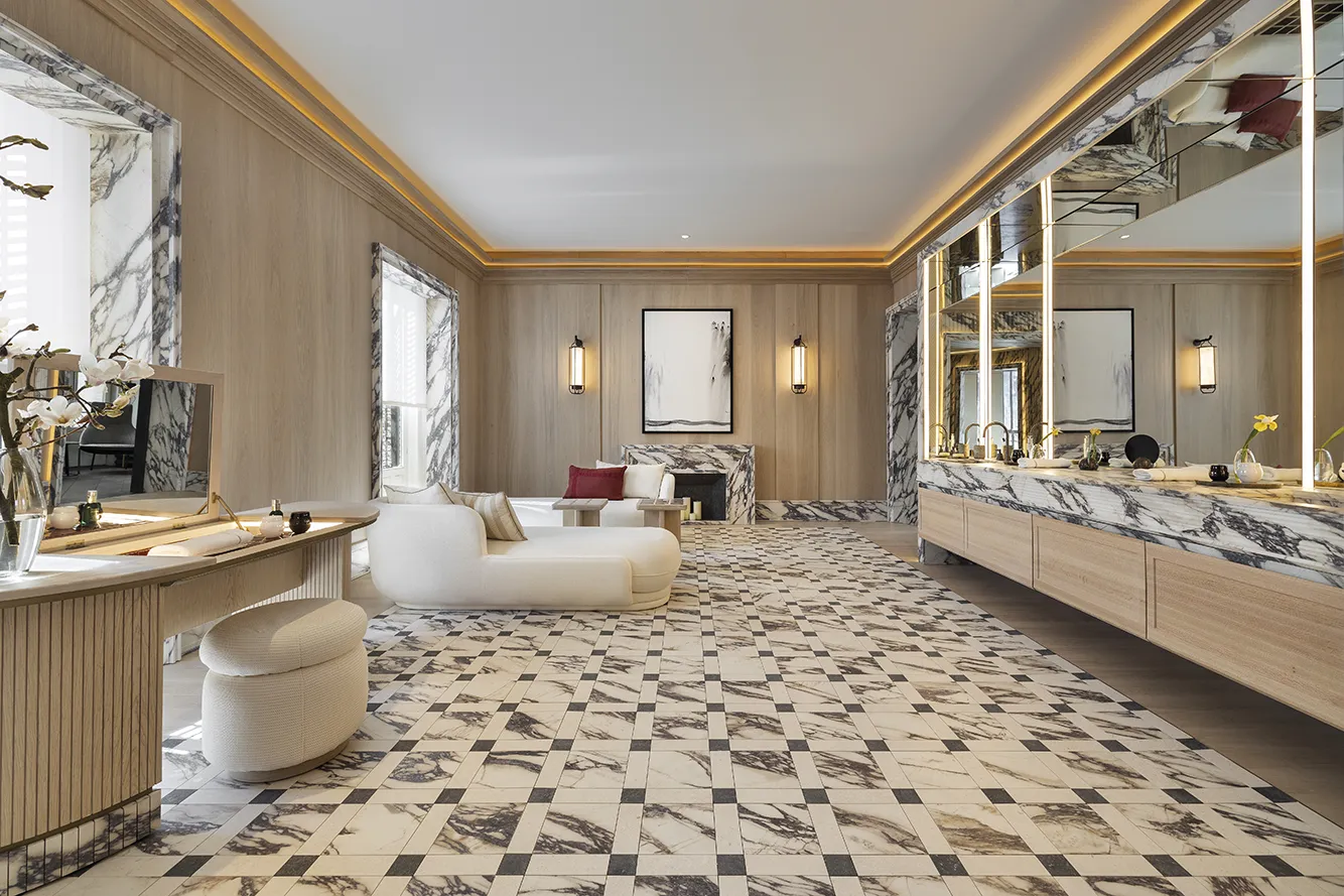 Espacio Iris Ceramica – Suite «Dress Code»