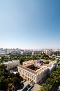 Campus Turia de la Universidad Europea de Valencia, rehabilitación arquitectónica de Ramón Esteve que combina patrimonio histórico y diseño contemporáneo