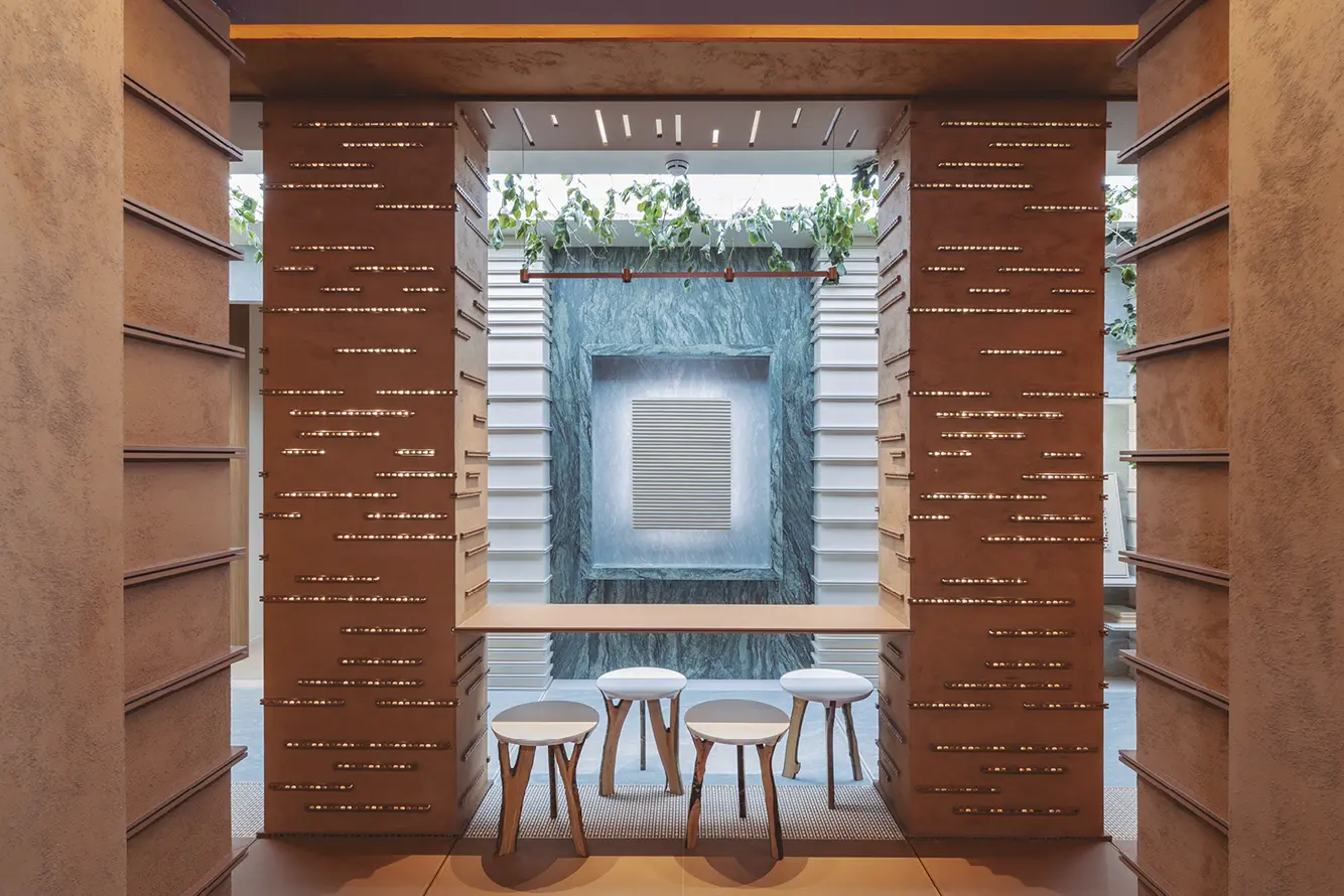 Espacio Greco Gres – Patio interior «The Beauty of the Unseen»