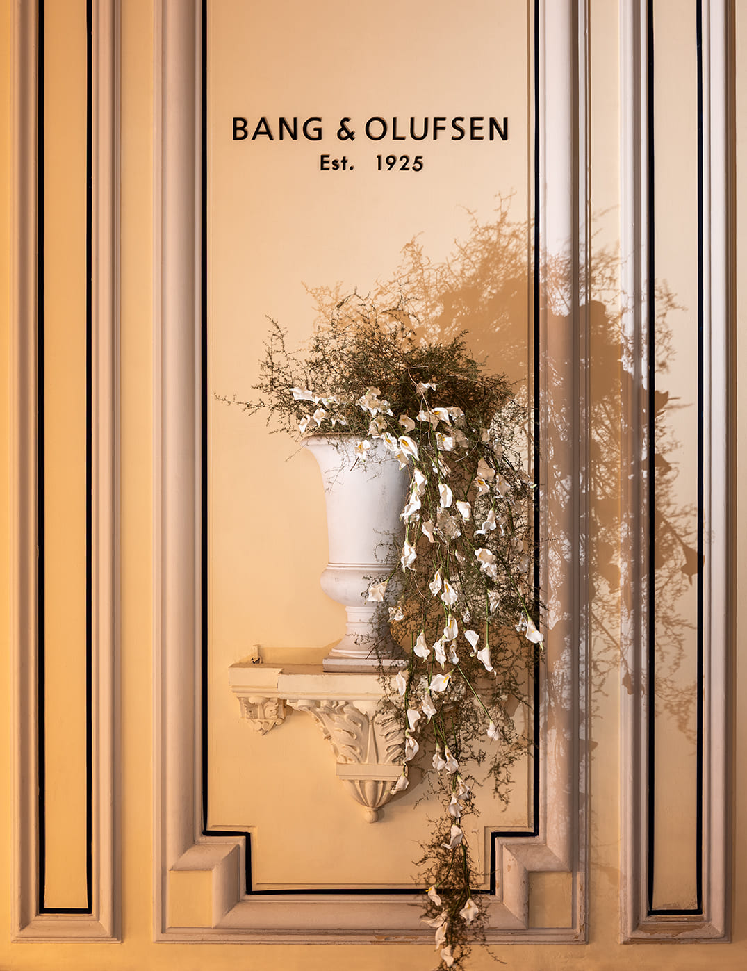 Espacio Bang & Olufsen por Virginia Albuja en Casa Decor 2026. Foto: Nacho Uribesalazar
